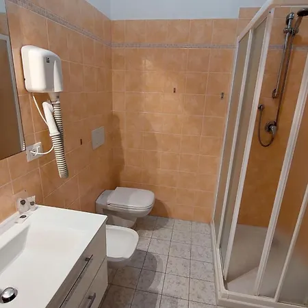 Camelia - A 50 M Dal Apartament Lazise